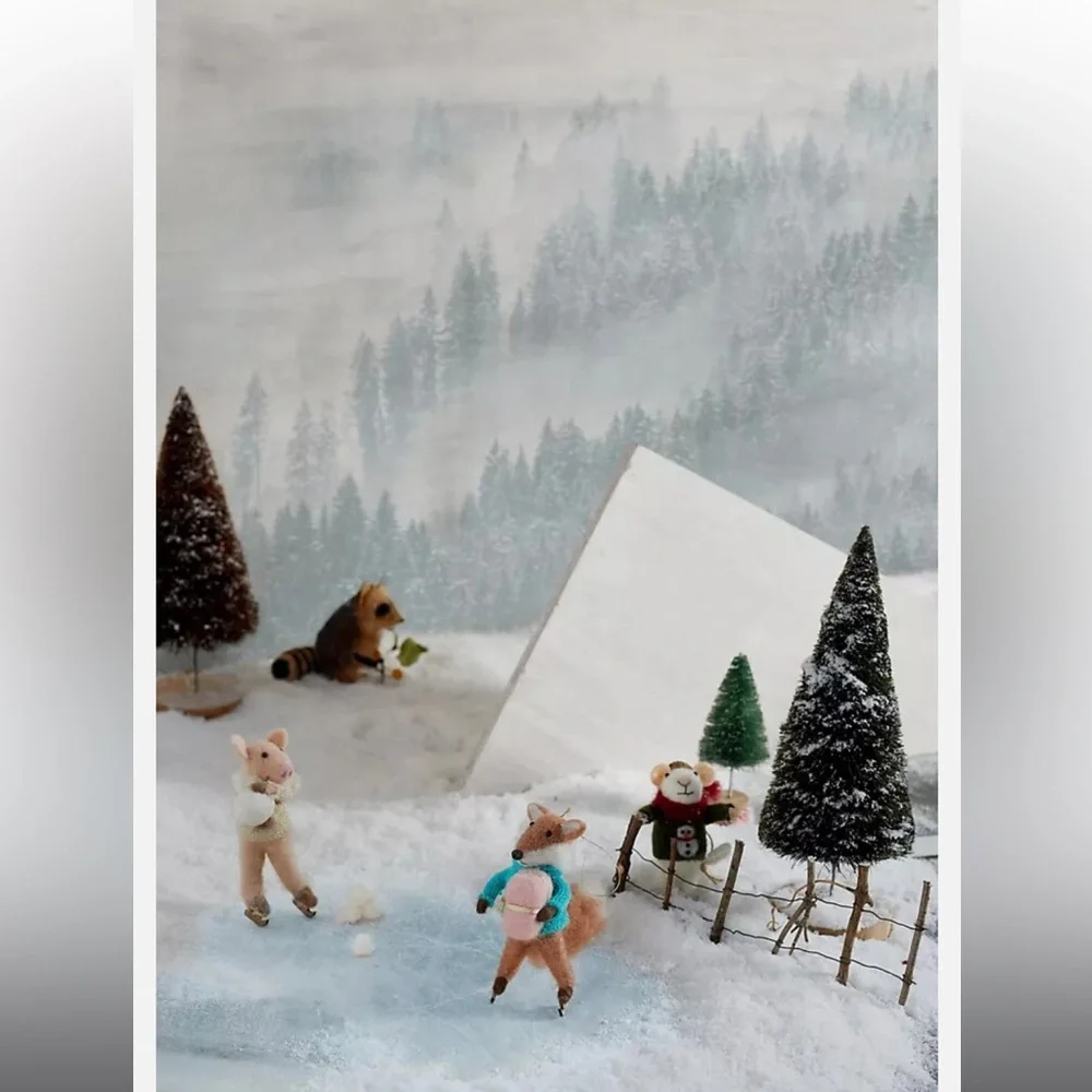 Anthropologie Ornament Set/3 MICE IN SWEATERS Wool Hanging Holiday Tree NWT - Picture 3 of 4